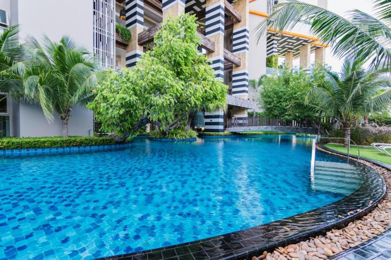 شقة The Riviera Jomtien Studio Sea View High Floor المظهر الخارجي الصورة