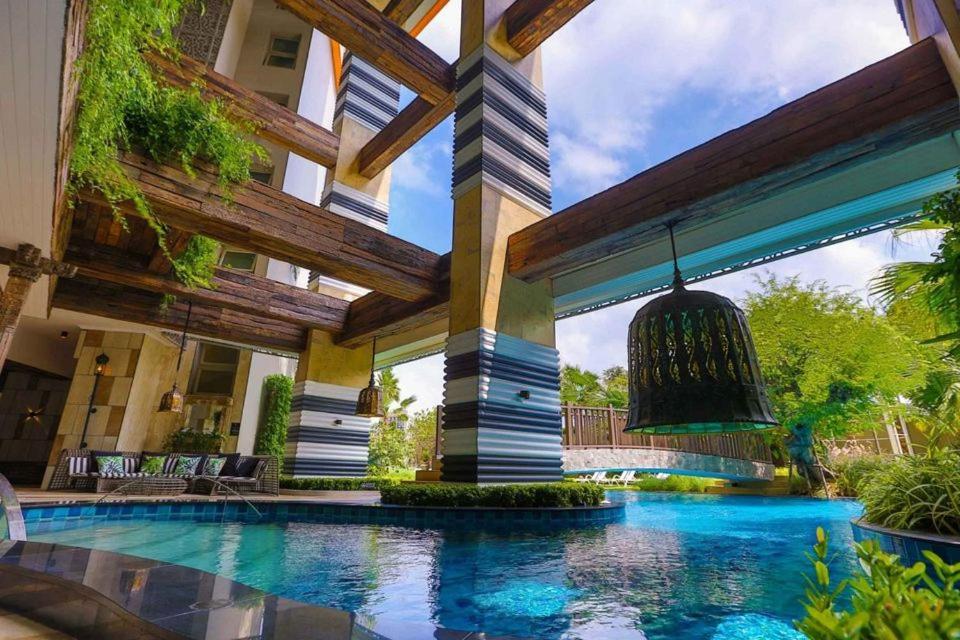 شقة The Riviera Jomtien Studio Sea View High Floor المظهر الخارجي الصورة