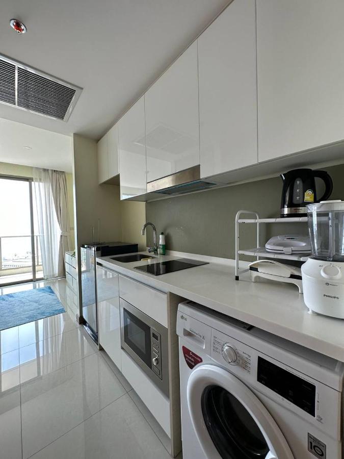 شقة The Riviera Jomtien Studio Sea View High Floor المظهر الخارجي الصورة